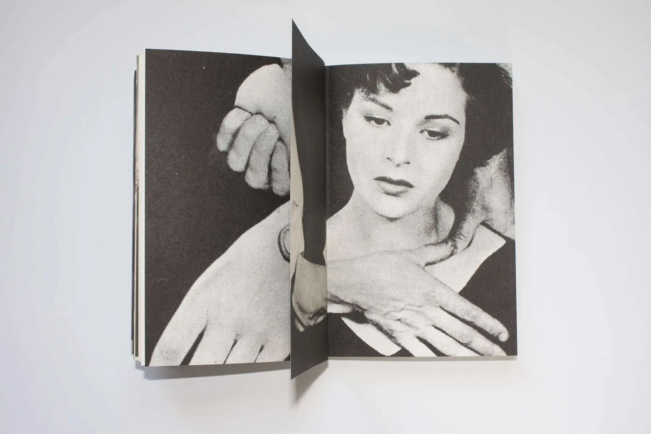 Lay Her Down Upon Her Back, Róisín White